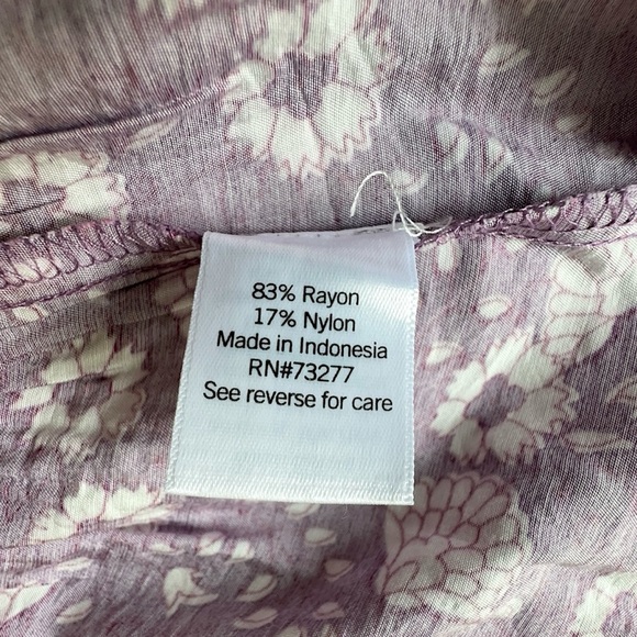 NWT | FLORAL RUFFLE HEM BOHO DRESS BUTTON FRONT TIE WAIST PURPLE | SIZE: SMALL - Picture 10 of 13